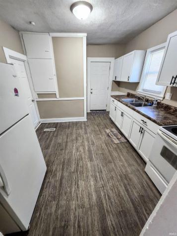 436 E Taber Street Fort Wayne IN 46803
