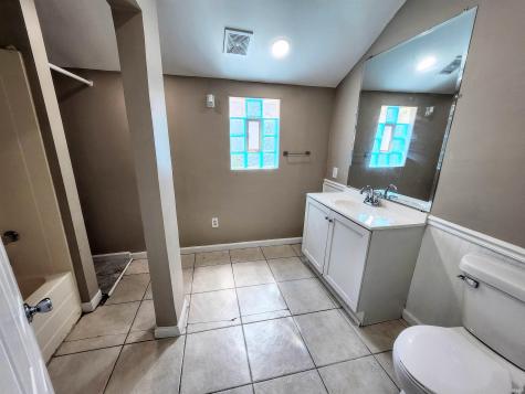 436 E Taber Street Fort Wayne IN 46803