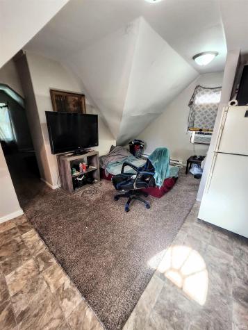 436 E Taber Street Fort Wayne IN 46803