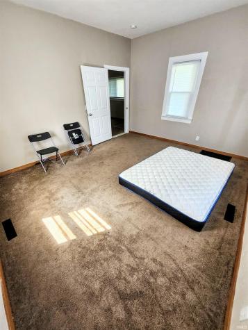 436 E Taber Street Fort Wayne IN 46803