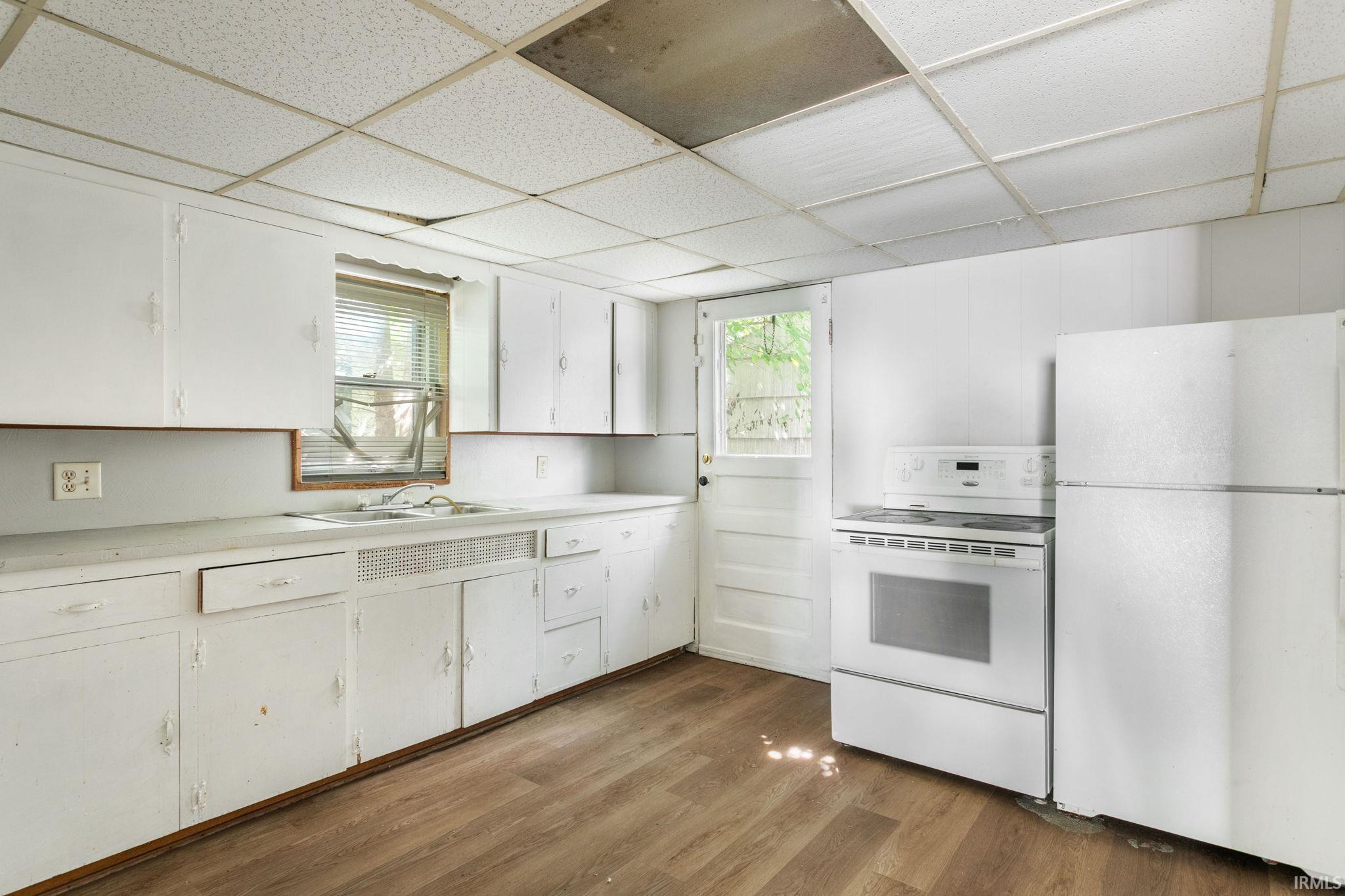 823-821 W 3rd Street Mishawaka IN 46544