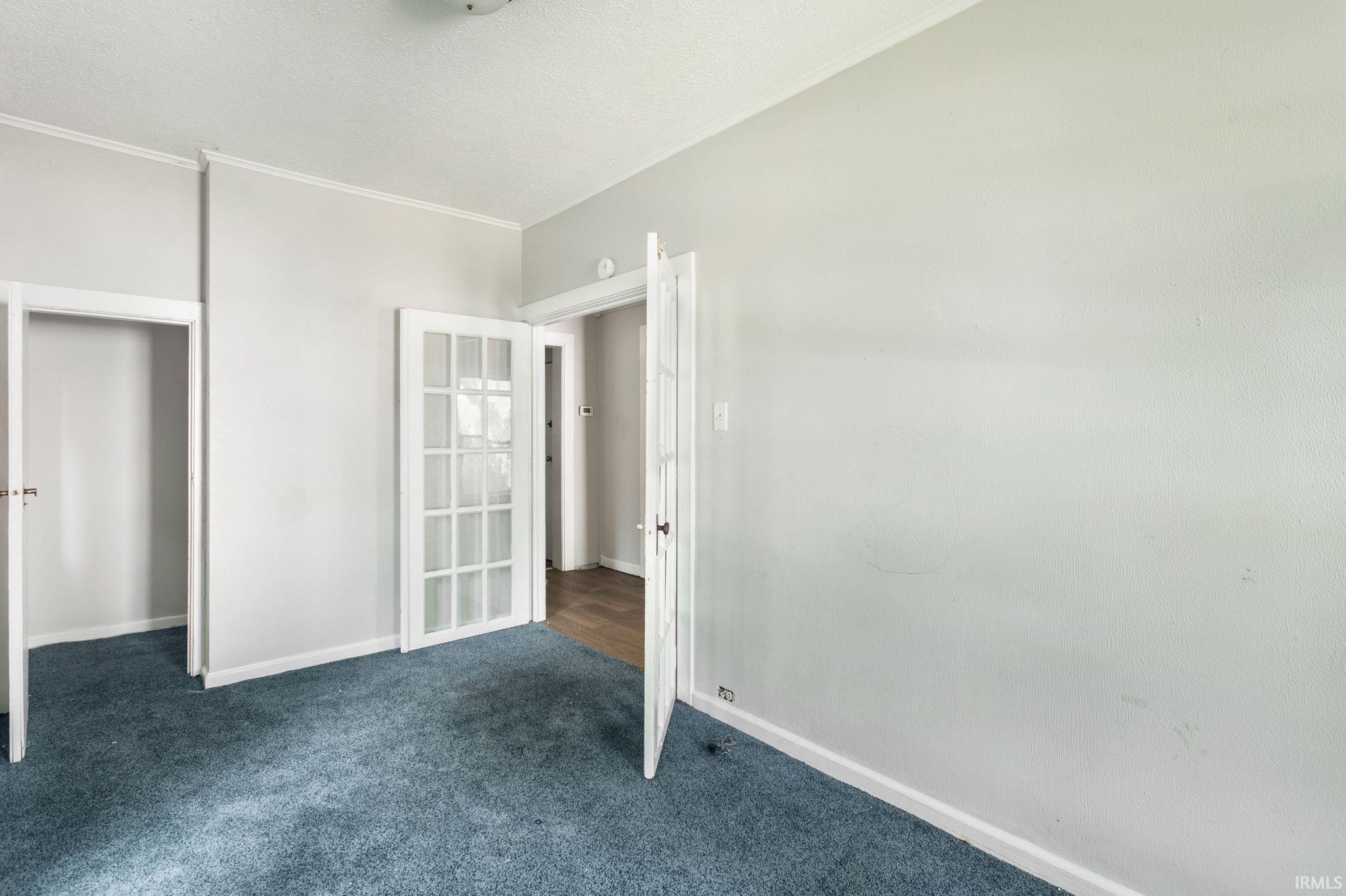 823-821 W 3rd Street Mishawaka IN 46544