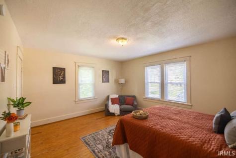 704 N Alameda Drive Muncie IN 47303