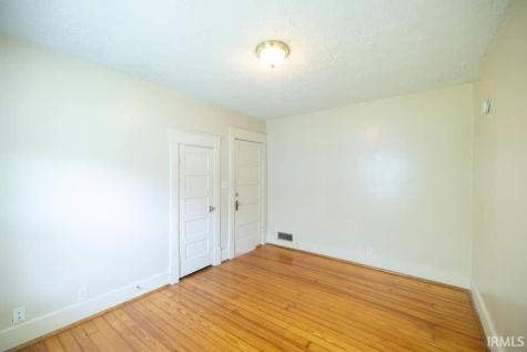 704 N Alameda Drive Muncie IN 47303
