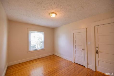 704 N Alameda Drive Muncie IN 47303