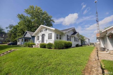 704 N Alameda Drive Muncie IN 47303