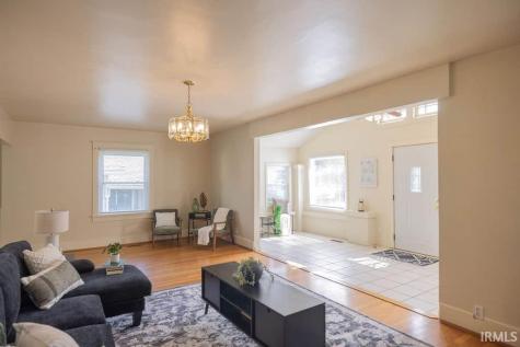 704 N Alameda Drive Muncie IN 47303
