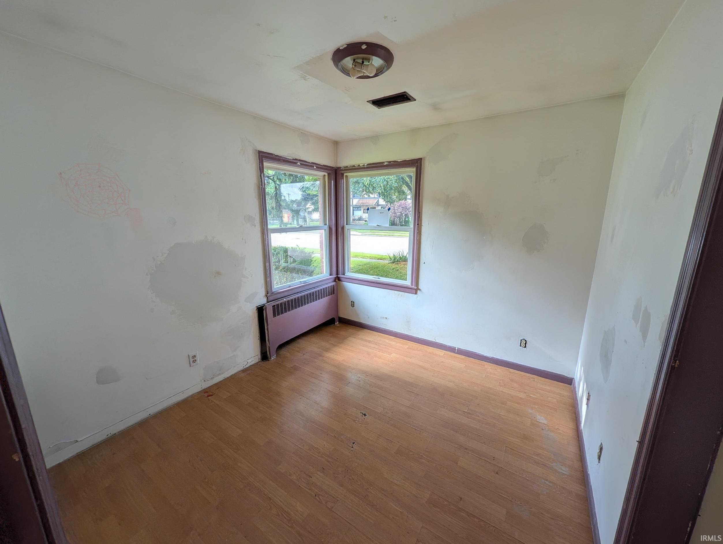 412 W Beardsley Avenue Elkhart IN 46514