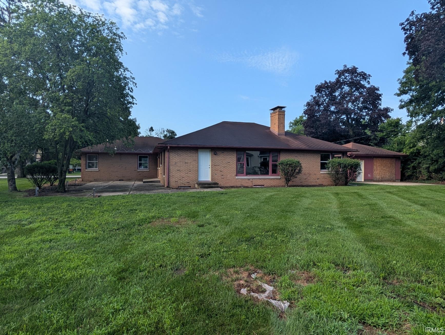 412 W Beardsley Avenue Elkhart IN 46514