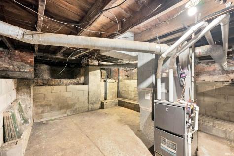 1419 Saint Marys Avenue Fort Wayne IN 46808