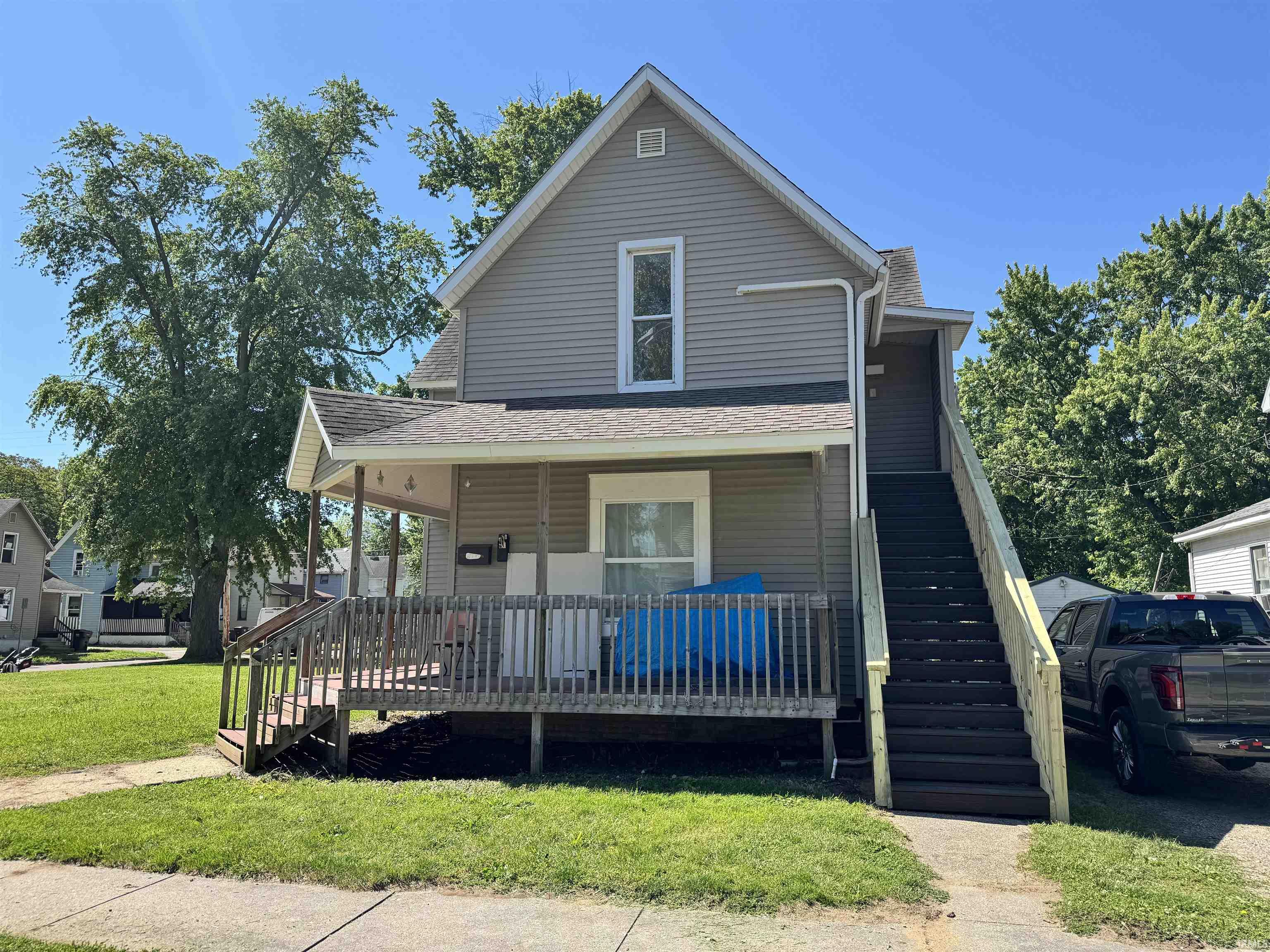 607 Jefferson Street Elkhart IN 46516