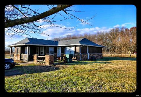 2804 & 2806 N Kaster Court Muncie IN 47304