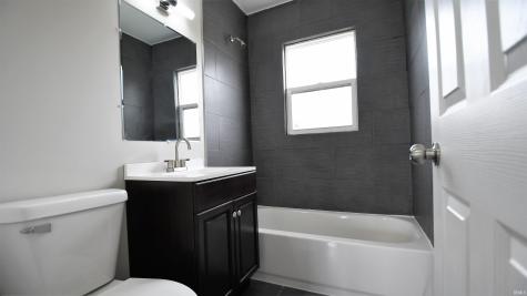 124, 128-132 N Eddy Street South Bend IN 46617