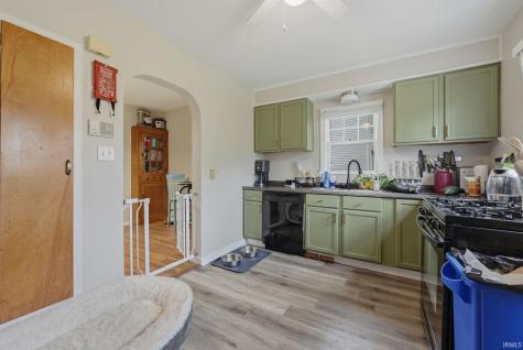 3718 S Wayne Avenue Fort Wayne IN 46807