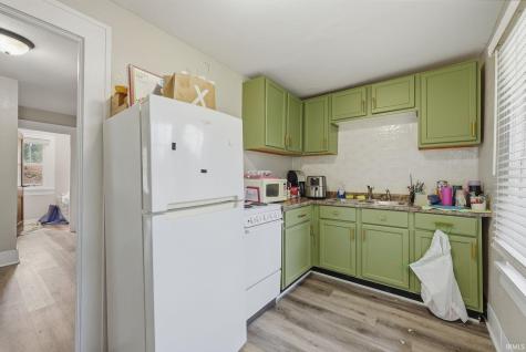 3718 S Wayne Avenue Fort Wayne IN 46807
