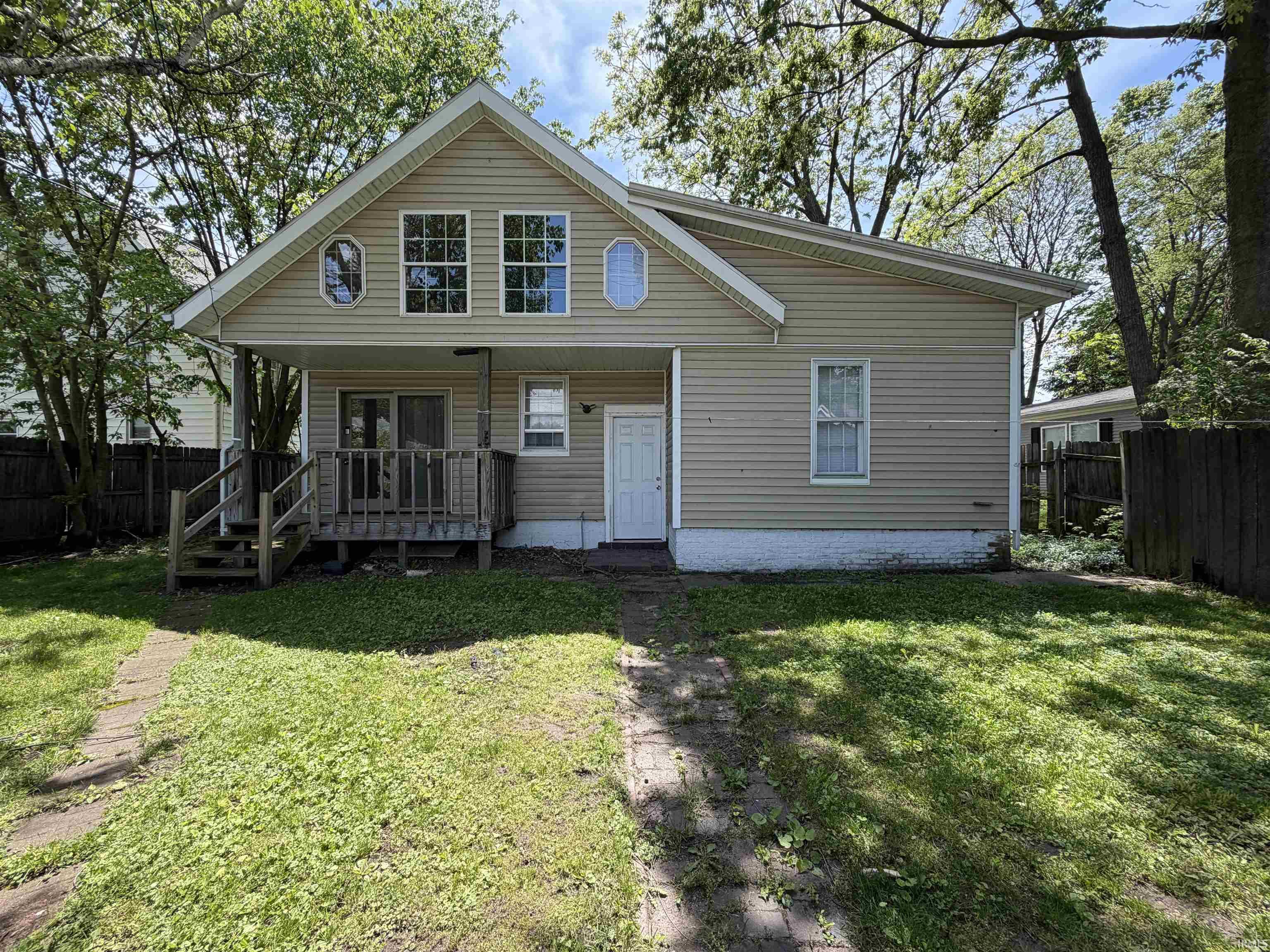 810 E 3rd Street Mishawaka IN 46544