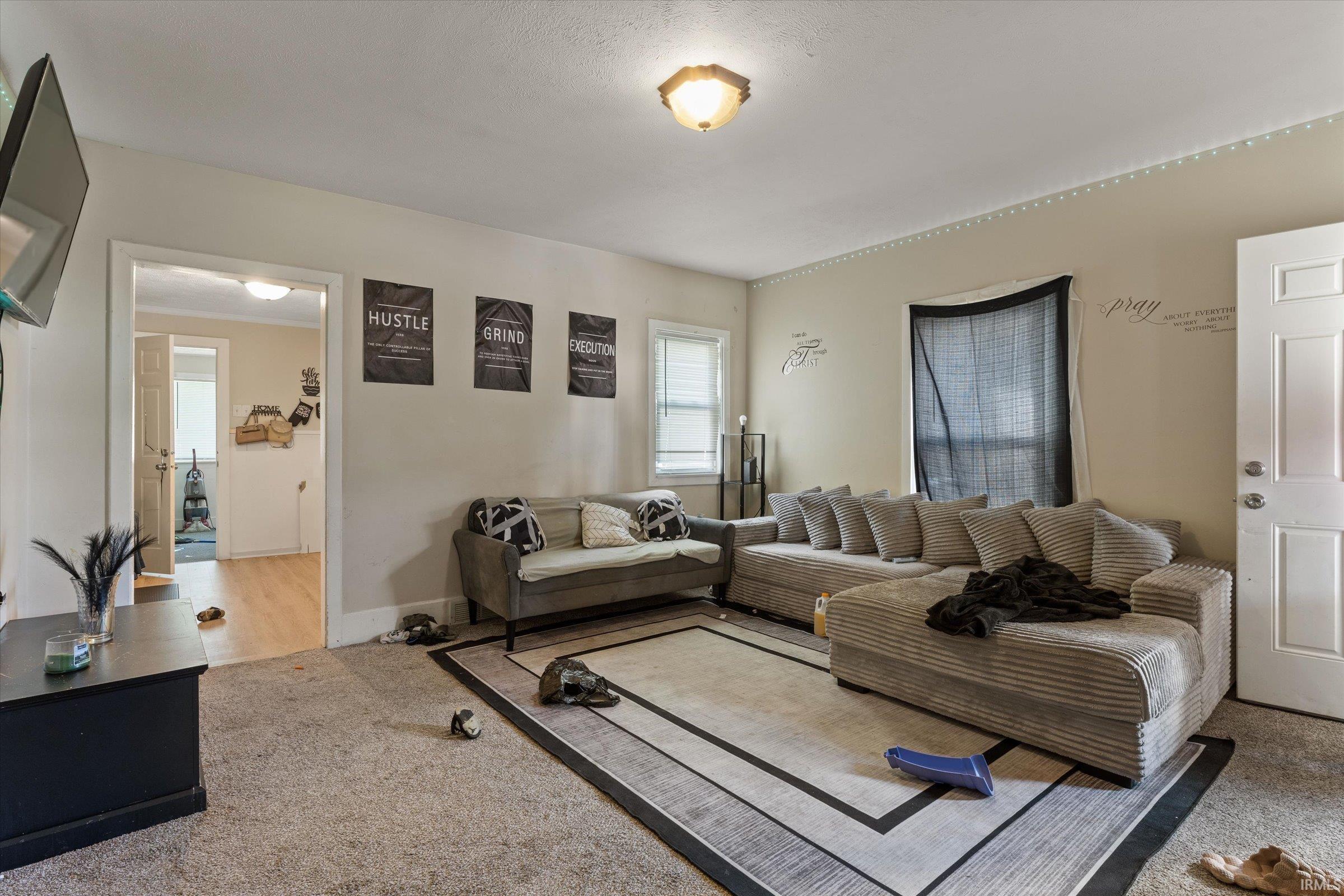 542 W 4th Street Mishawaka IN 46544