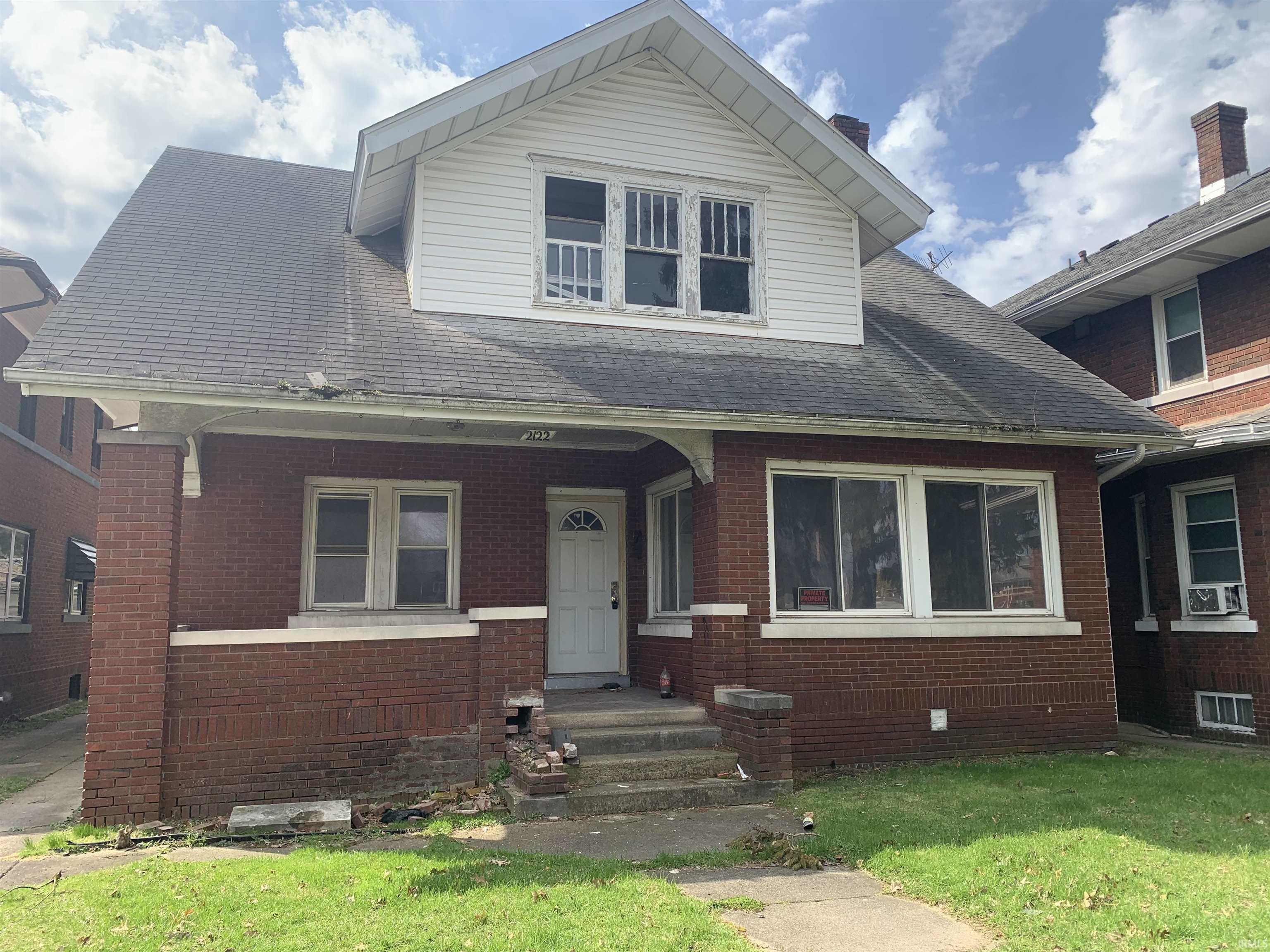 2122 Lincoln Way W Way South Bend IN 46628