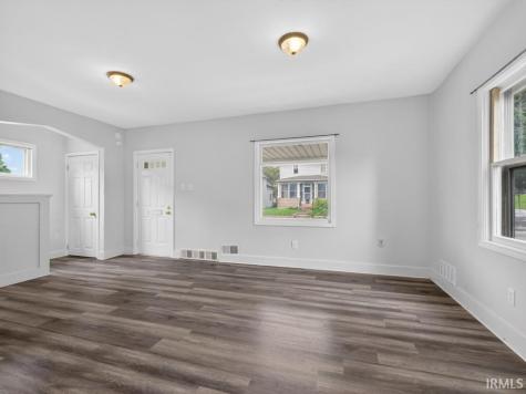 2338 N Clinton Street Fort Wayne IN 46805