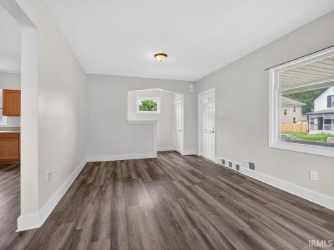 2338 N Clinton Street Fort Wayne IN 46805
