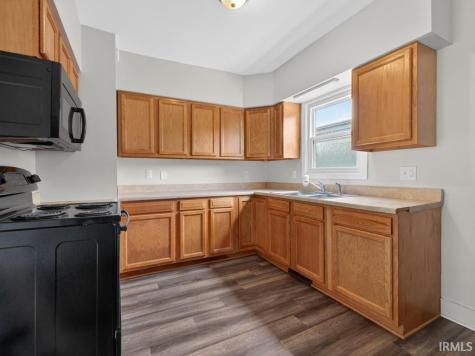2338 N Clinton Street Fort Wayne IN 46805