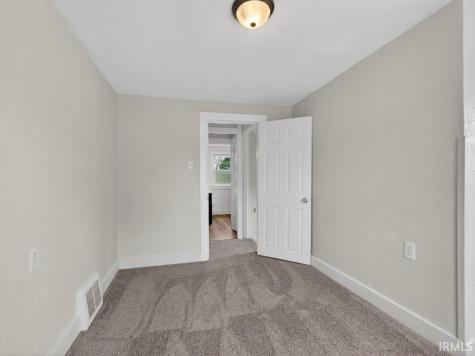 2338 N Clinton Street Fort Wayne IN 46805