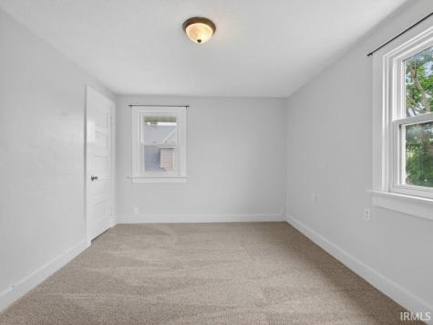 2338 N Clinton Street Fort Wayne IN 46805