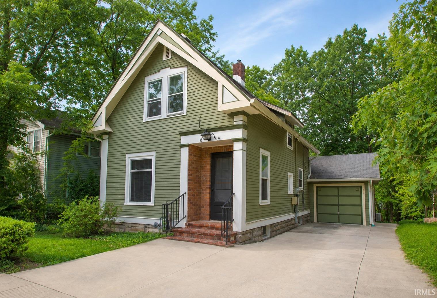 526 S Woodlawn Avenue Bloomington IN 47401