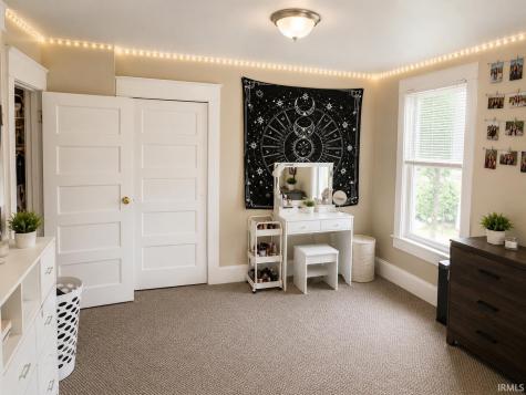 1005 Cottage Avenue Fort Wayne IN 46807
