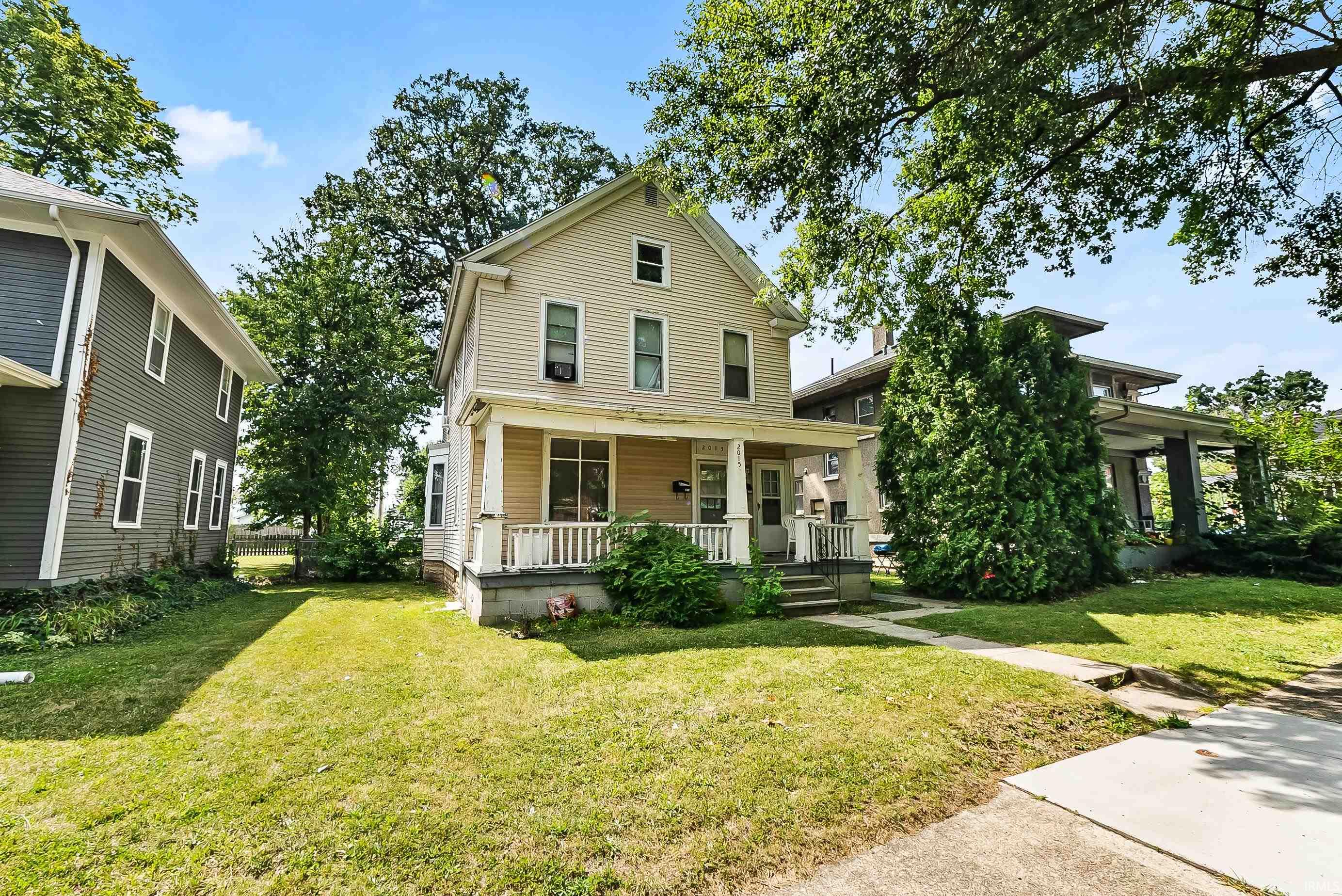 2015 Crescent Avenue Fort Wayne IN 46805