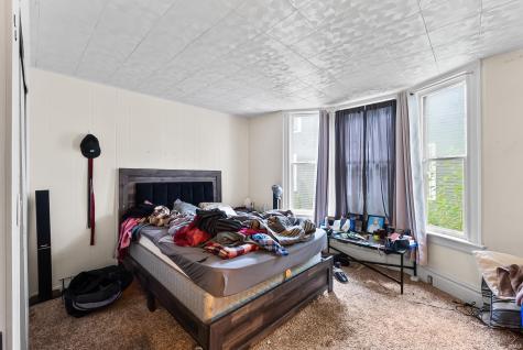2015 Crescent Avenue Fort Wayne IN 46805