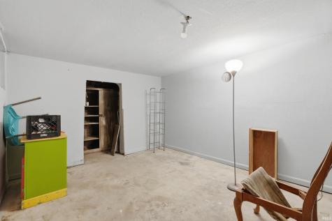 418 Rose Lane Fort Wayne IN 46807