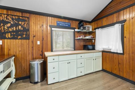 10959 N Lower Lake Shore Drive Monticello IN 47960