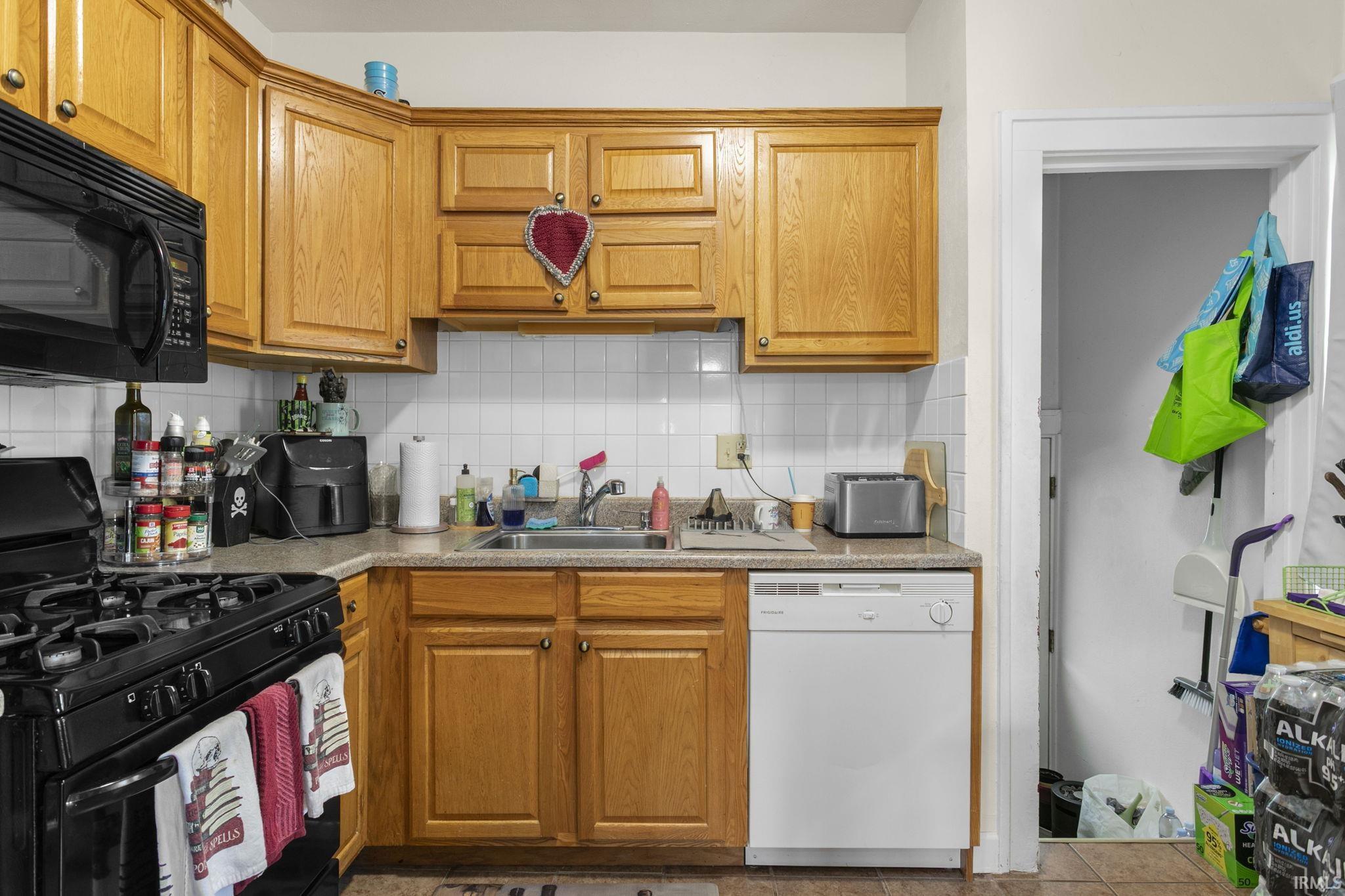 412 E 4th Street Mishawaka IN 46544