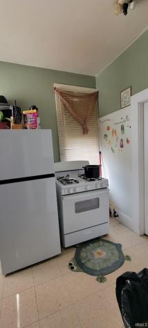 1003 S 4th Street Terre Haute IN 47807