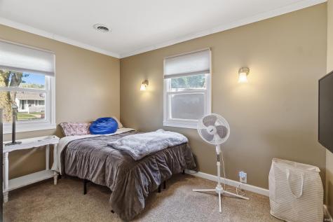 914 N Oxford Drive Marion IN 46952