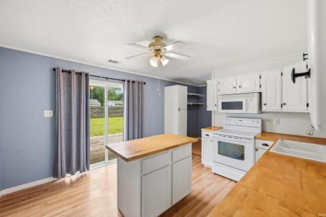 514 Ellerdale Road Chesterfield IN 46017