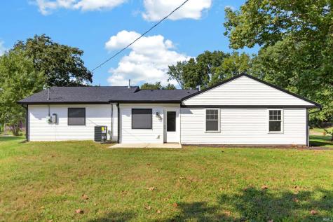 17 Brazos Circle Lafayette IN 47909
