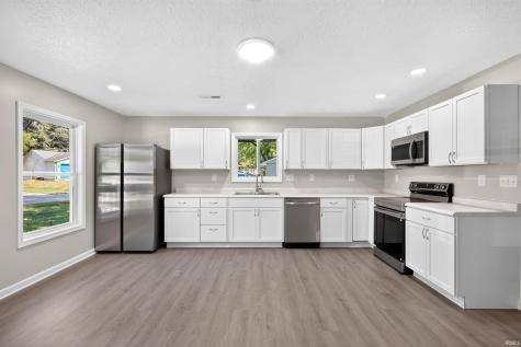 17 Brazos Circle Lafayette IN 47909