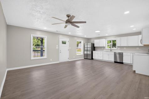 17 Brazos Circle Lafayette IN 47909