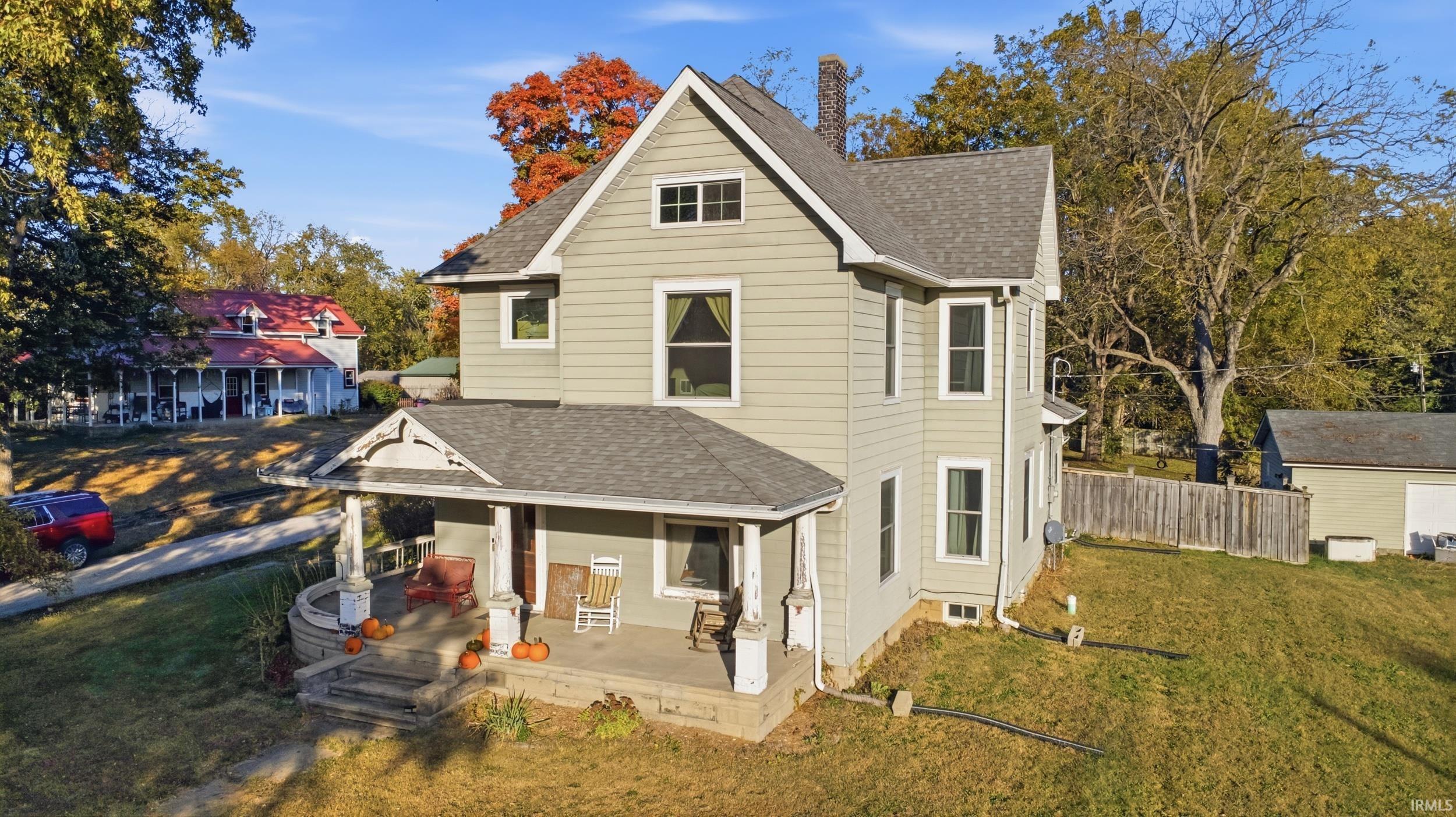 121 N Harvey Street Linden IN 47955