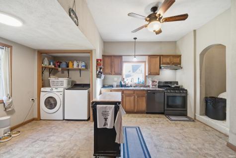 121 N Harvey Street Linden IN 47955