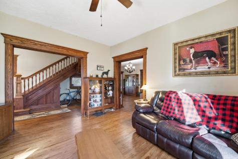 121 N Harvey Street Linden IN 47955