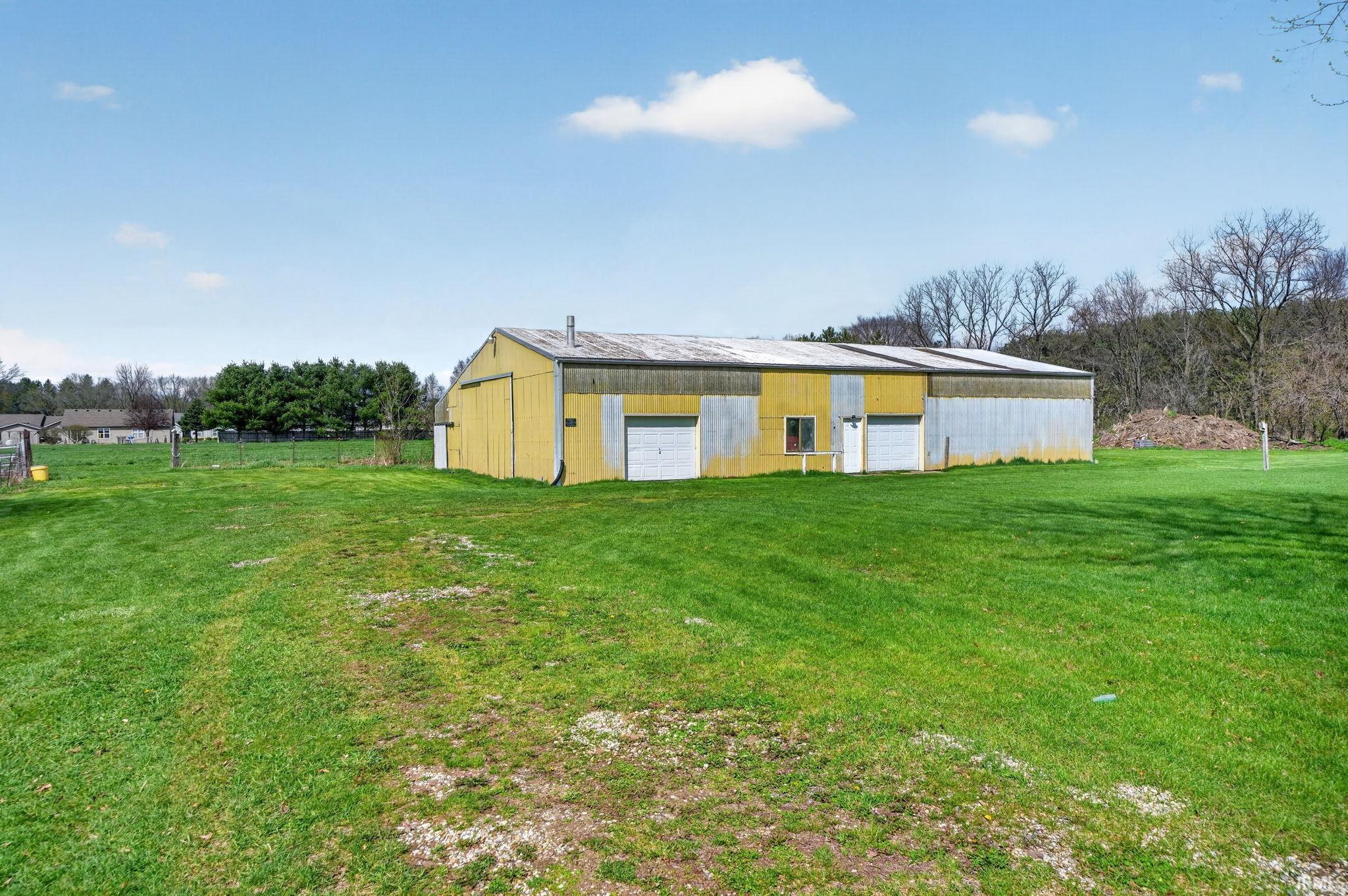 29813 County Road 2 Granger IN 46530