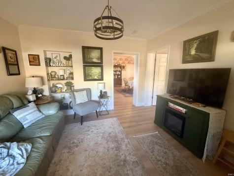524 High Street Shoals IN 47581