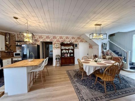 524 High Street Shoals IN 47581