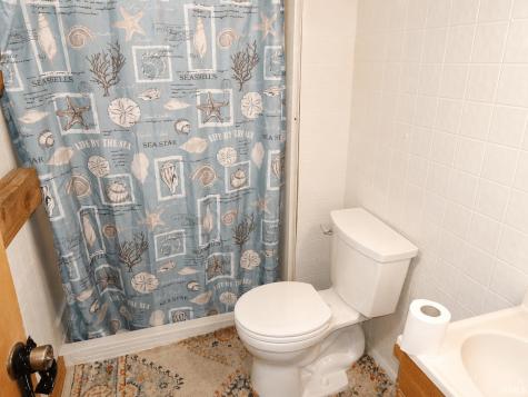 855 N 1025 E Knox IN 46534
