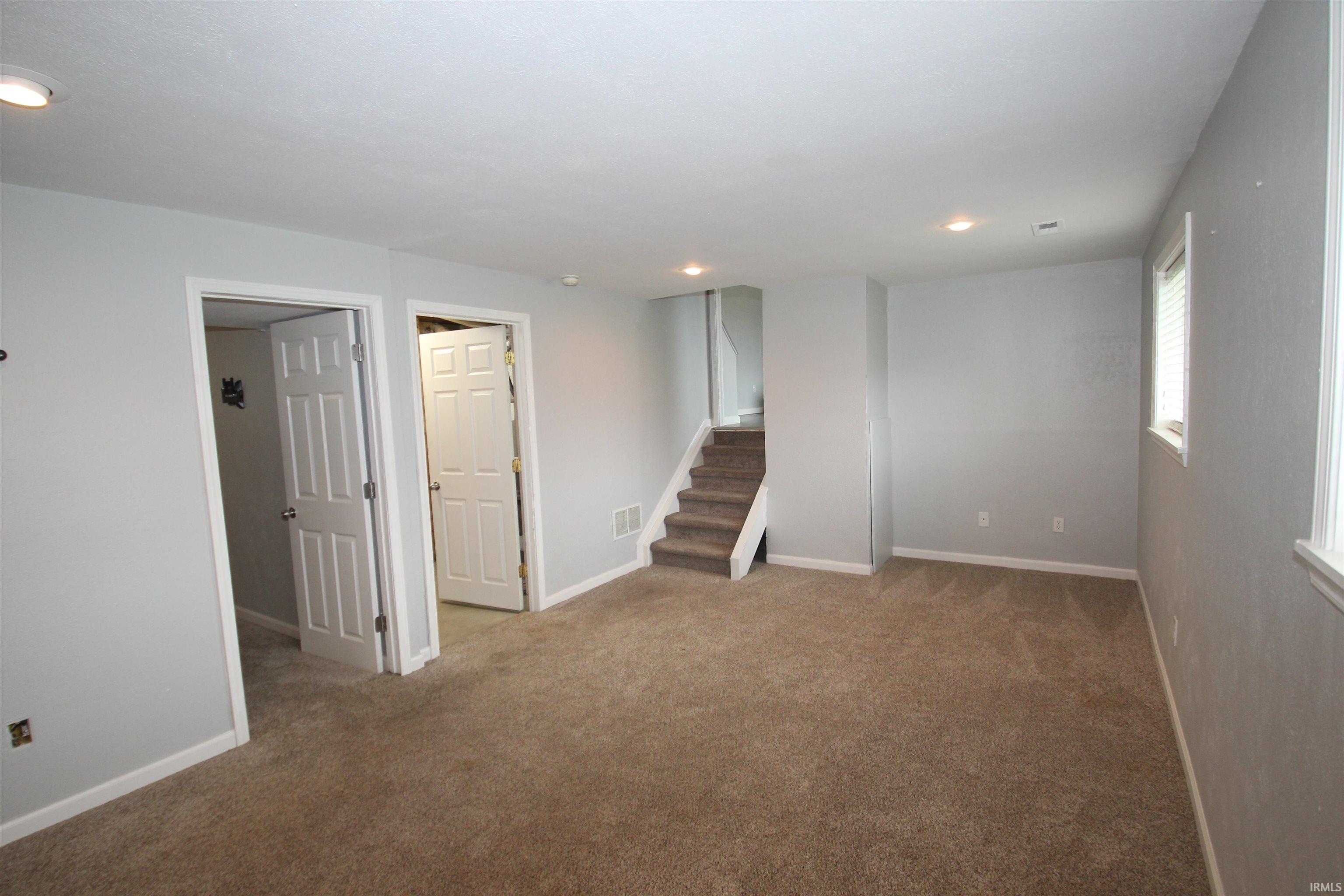 1820 Woodland Drive Elkhart IN 46514