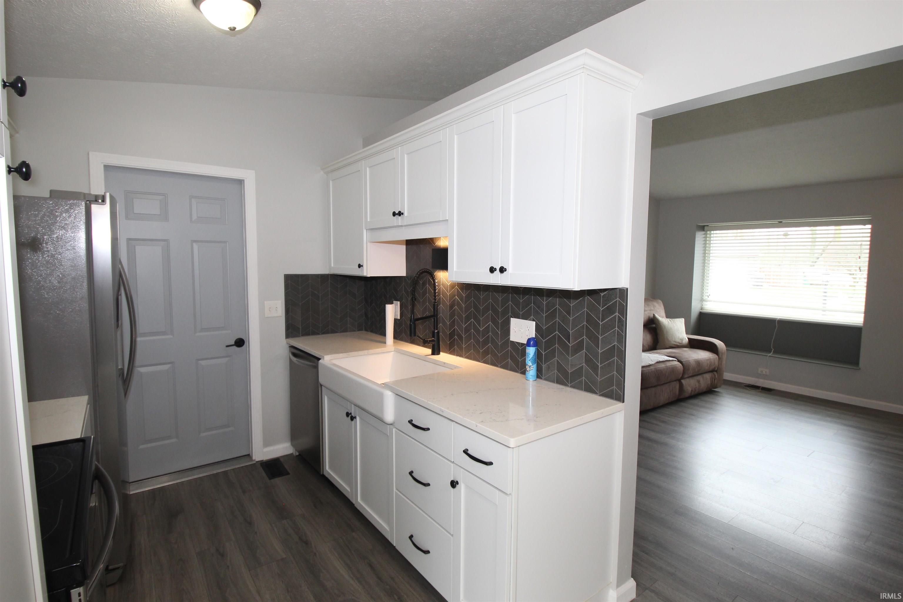 1820 Woodland Drive Elkhart IN 46514