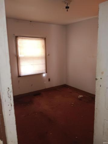 2512 N Us 150 Street West Terre Haute IN 47885